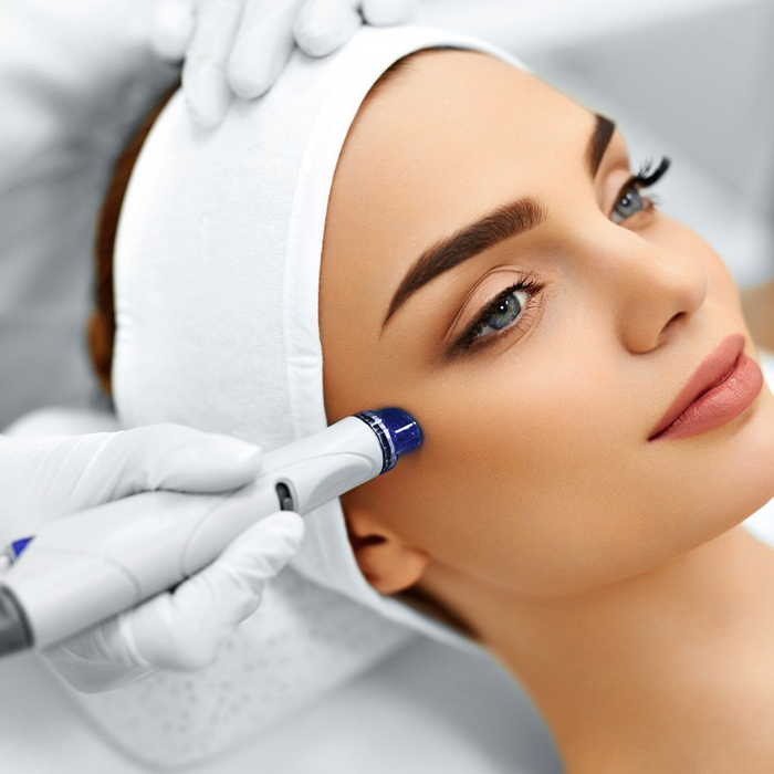 Buy A Hydrafacial + Dermaplane Package, Save $50